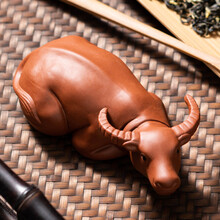 桥艺 紫砂茶宠可养牛转乾坤个性茶玩创意摆件小件茶台茶盘茶道配件 朱泥《牛运》紫砂茶宠