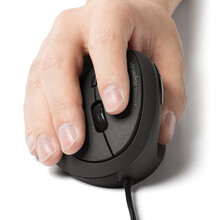 SANWA 人体工学有线/无线/蓝牙鼠标 垂直竖握 游戏办公 蓝光5键 3档DPI 16/17/18 黑色 有线 ERG16