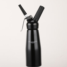 ‼️‼️奶油发泡器弹不锈钢奶油枪发泡器 奶油枪 打奶器 咖啡裱花枪鲜奶油发泡冰激凌o 塑料头黑色 0.5L