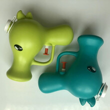 稚气熊 玩具水洗澡玩具呲水滋水枪夏季沙滩游泳池水枪玩具儿童水枪 豌豆2只(绿+青)