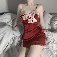 长夜漫漫 情趣内衣性感睡衣女吊带裙冰丝家居服女简约彷真丝蕾丝大码睡裙酒红色 酒红 均码