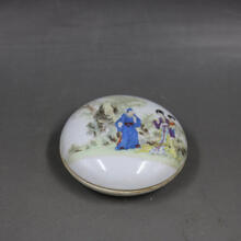 法雀民国粉彩人物胭脂盒仿古工艺品瓷器家居装饰老货摆件古董古玩收藏