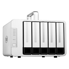 铁威马（TERRA MASTER）D5-330 五盘位磁盘阵列硬盘柜 影视非编存储 雷电3 非网络存储 +酷狼8T*5