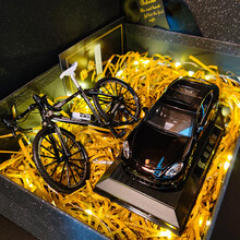 【发顺丰】保时捷帕拉梅拉汽车模型仿真合金车模金属跑车玩具520礼物送男友 保时捷帕拉梅拉-黑色-单车礼盒