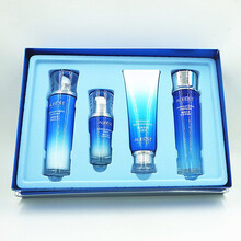 欧贝诗化妆品套装欧贝诗集润水活臻贵礼盒补水保湿4件套装收敛毛孔紧致抗皱卓酷恋金