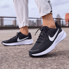 耐克（NIKE）男鞋2025夏季新款革命七运动鞋网面透气跑步鞋缓震休闲鞋 革命七FB8501-002黑色白 41