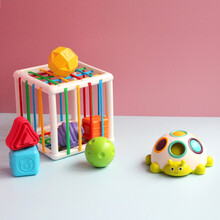 SOFTOYS  情人节礼物婴幼儿魔方塞塞乐 形状盒颜色认知宝宝0-3岁玩具一岁早教启蒙ins 彩虹塞塞乐 A方形+甲虫扣洞洞