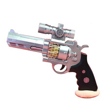 1-2-3岁小孩迷你投影电动枪声光男孩枪儿童警察宝宝玩具枪 左轮投影枪【银色】 送电池