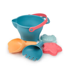 贝恩施儿童沙滩玩具车宝宝决明子挖沙玩沙铲子戏水沙滩玩具套装3-6岁 软胶沙滩套装【5件套】
