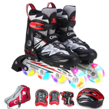 美洲狮（COUGAR） 轮滑鞋可调成人儿童套装溜冰鞋 闪光男女旱冰鞋滑冰鞋 LSG/P6 黑白(八轮全闪)(全套) L(实际37-41码)