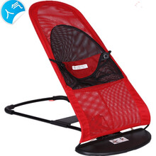 【】婴儿摇摇椅哄娃安抚椅睡觉宝宝躺椅摇篮床带娃哄睡儿童玩具床 红色网格【夏款】 标配【不加玩具架】