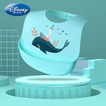 迪士尼/Disney 硅胶婴儿宝宝吃饭围兜防水围嘴柔软口水饭兜小孩围脖免水洗口水巾 蓝鲸鱼【食品级】【软款】. 1只装