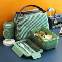特百惠同款密封饭盒上班族打饭三格分隔餐盒微波炉加热韩式高颜值学生便当盒礼品礼物送人 (新款)三格1.4升(抹茶绿)(赠餐具+汤杯+条纹
