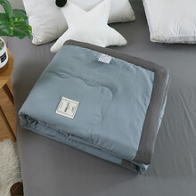 多兰诗 空调被 纯色日系水洗棉单人学生宿舍夏被1.8m双人夏天薄被子夏凉被 浅灰 150*200cm