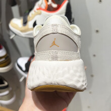 耐克（NIKE）潮品女鞋2025春季新款Air Jordan防滑运动篮球鞋 DM3384-102米色 37.5