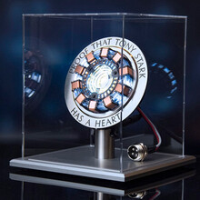 钢铁侠MK1反应堆胸灯心脏方舟反应炉拼装模型钢铁侠模型手摆件办周边玩具儿童生日礼物 反应堆核心+展示柜