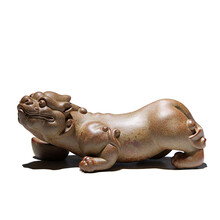 吉羊 古法柴烧紫砂茶宠摆件茶道雕塑 原矿翡翠金砂旺财貔貅