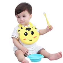 宝宝饭兜防水儿童吃饭围兜婴儿口水兜小孩硅胶围嘴超软 黄鹿