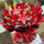 33朵红玫瑰百合花束
