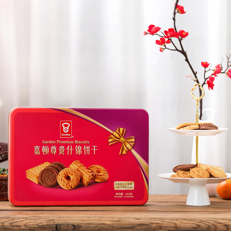 每一口都不同味道,每一块都酥松可口,回家记得带上嘉顿尊贵什锦饼干