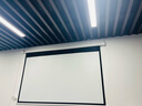 虾皮 投影幕布电动家用遥控自动升降高清4K抗光壁挂办公投影机幕布客厅卧室家庭影院投影布投影仪幕布 白塑 84吋16:9电动遥控【航空双插，双向通电】 实拍图
