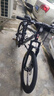 飞鸽（FLYING PIGEON）山地自行车成人男女变速山地车青少年中小学生车越野户外骑行单车 【铝合金】G8002代-三刀轮-黑色 24寸轮组（适合145-170cm） 24速标准版 实拍图