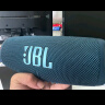 JBL CHARGE5 音乐冲击波五代 便携式蓝牙音箱+低音炮 户外防水防尘 桌面音响 增强版赛道扬声器  蓝色 晒单实拍图