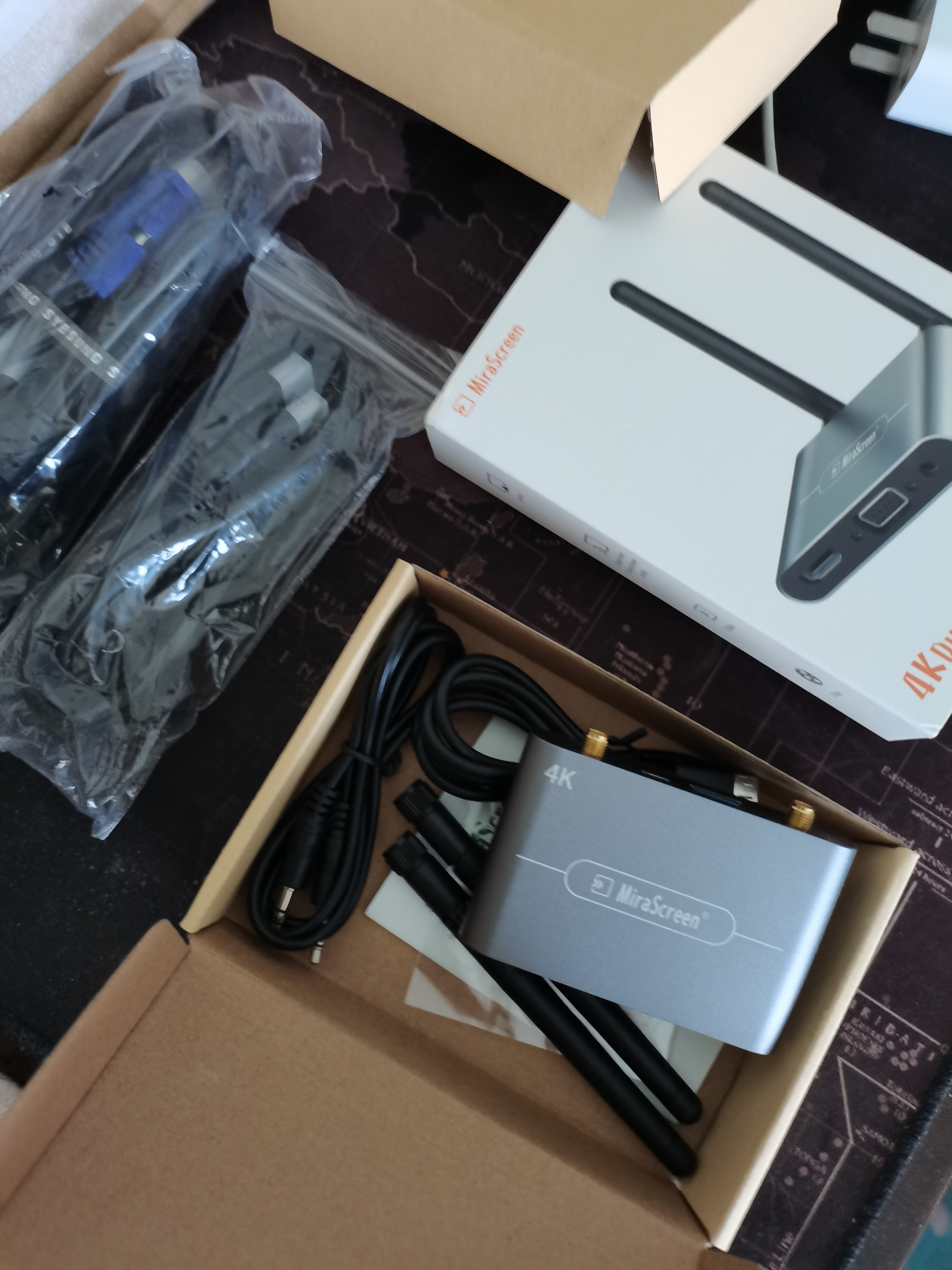 MiraScreen 同屏器无线4K高清手机连接显示器vga转换适用安卓苹果华为小米投屏电视hdmi 【5G/4K】双模MAX投屏器 实拍图