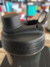 乐扣乐扣（LOCK&LOCK）摇摇杯 Tritan大容量塑料杯运动健身茶水杯子880ML黑色ABF944BLK 实拍图