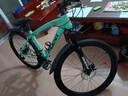 凤凰（Phoenix）山地自行车24/27速山地车26寸三套密封轴承碟刹新款公路越野男女 26寸 比安奇绿 24速【三套密封轴承】 实拍图