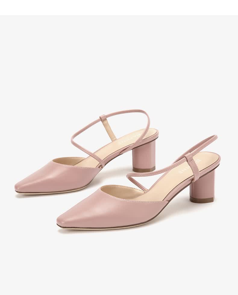 黑色 40品牌: 达芙妮(daphne) 商品名称:daphne/达芙妮女鞋春专柜同款