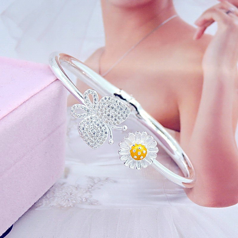 乐凤祥 蝶恋花银手镯女百搭 99纯银韩风时尚小雏菊手镯送女友闺蜜礼物