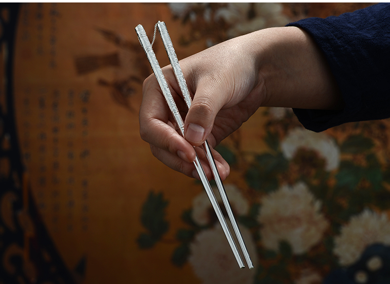 泰光银楼 银筷子999足银餐具空心圆形带银链子食用银器 龙凤款一双 重